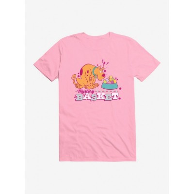 Scooby-Doo Mystery Chicks Basket Egg Graphic Tee for Men